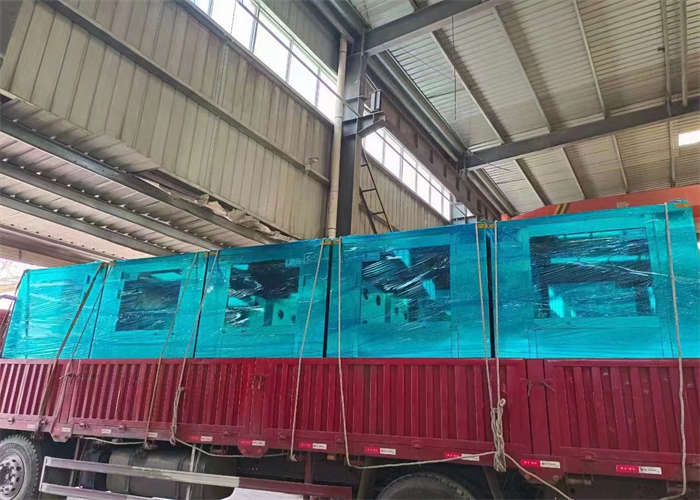 上海某建筑装饰公司采购304双吹感应互锁风淋室